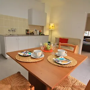 P. Ioannou Flats Apartament